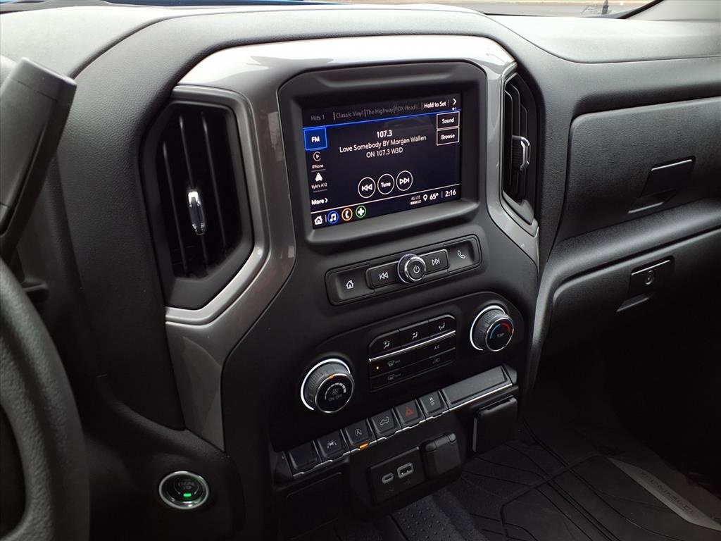 Used 2024 Chevrolet Silverado 1500 Custom w/ LPO, Dark Essentials Package image 7