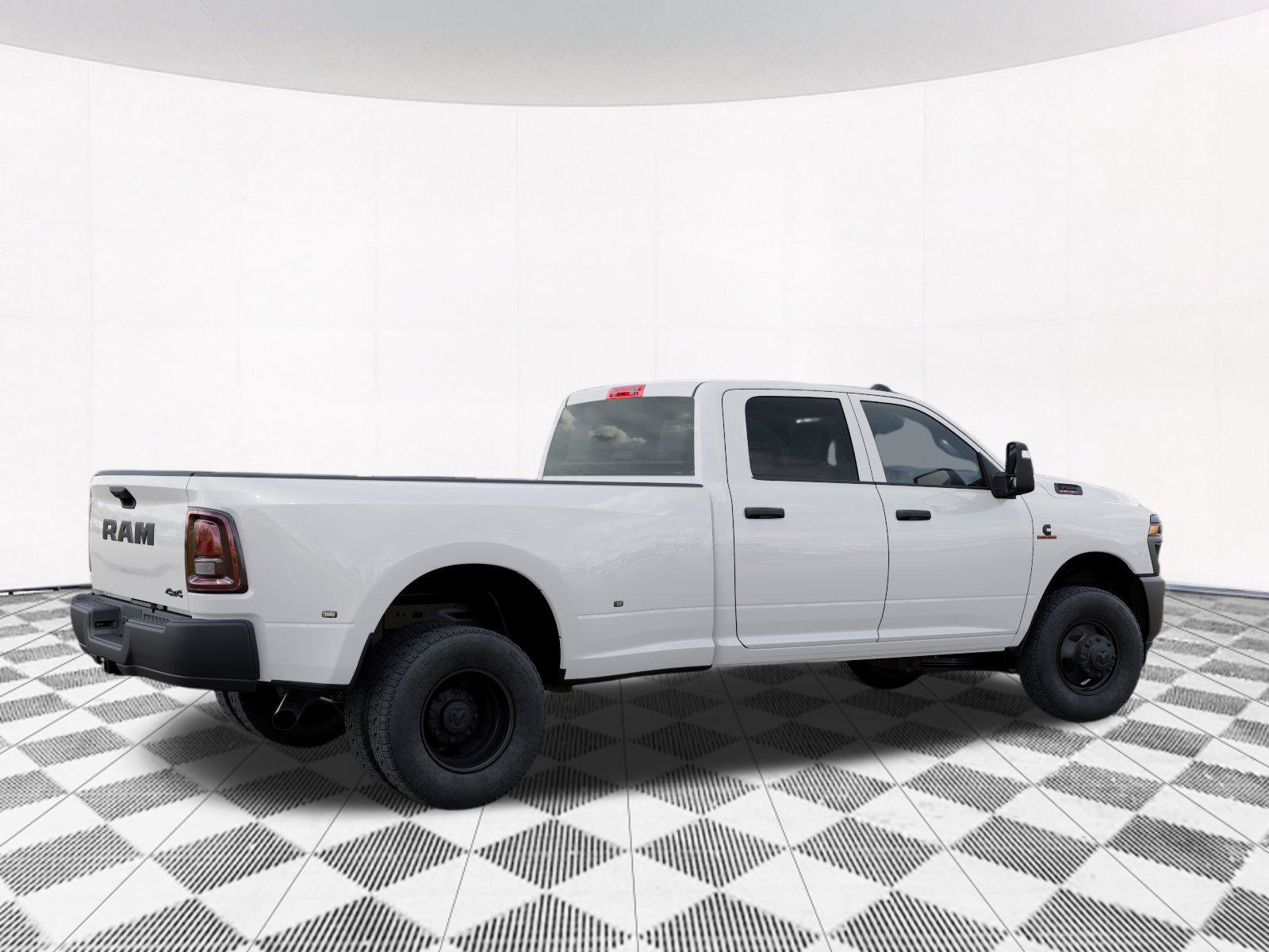 New 2027 RAM 3500 Tradesman AWD/4WD image 6