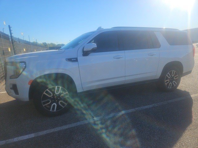 Used 2022 GMC Yukon XL AT4
