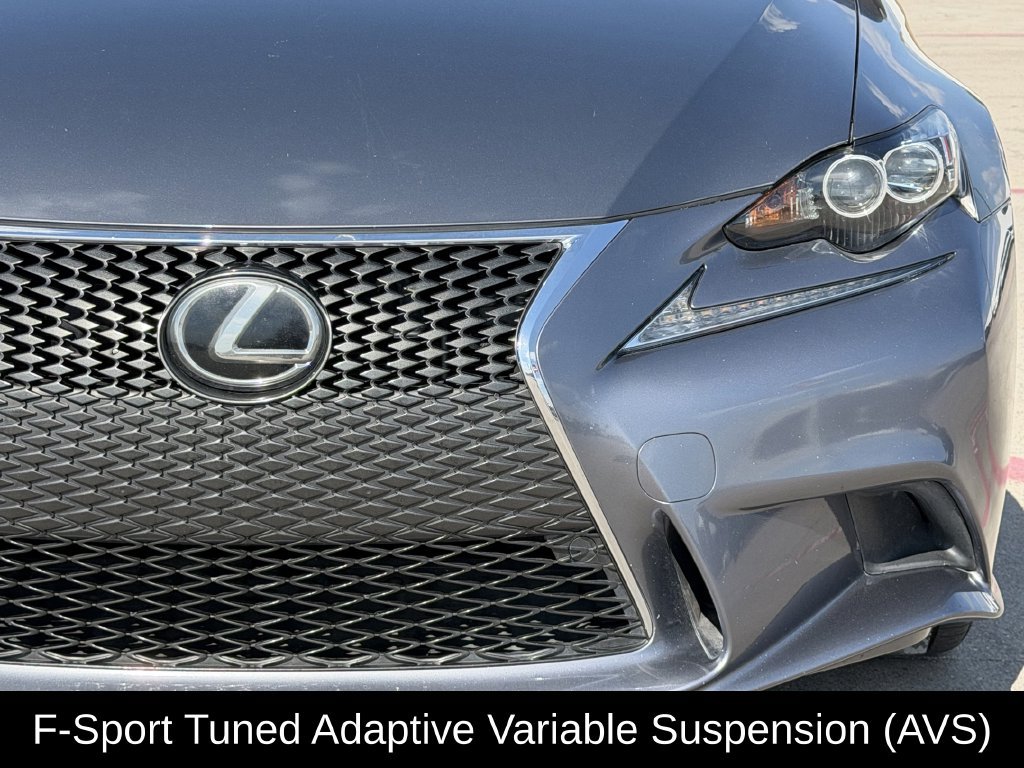 Used 2016 Lexus IS 350 w/ F Sport Package RWD image 4