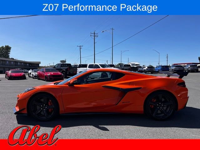 Used 2023 Chevrolet Corvette Z06 w/ Z07 Performance Package RWD image 10