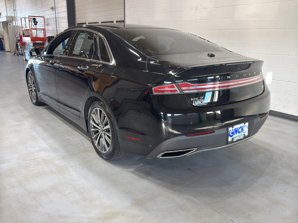 Used 2017 Lincoln MKZ Premiere image 3
