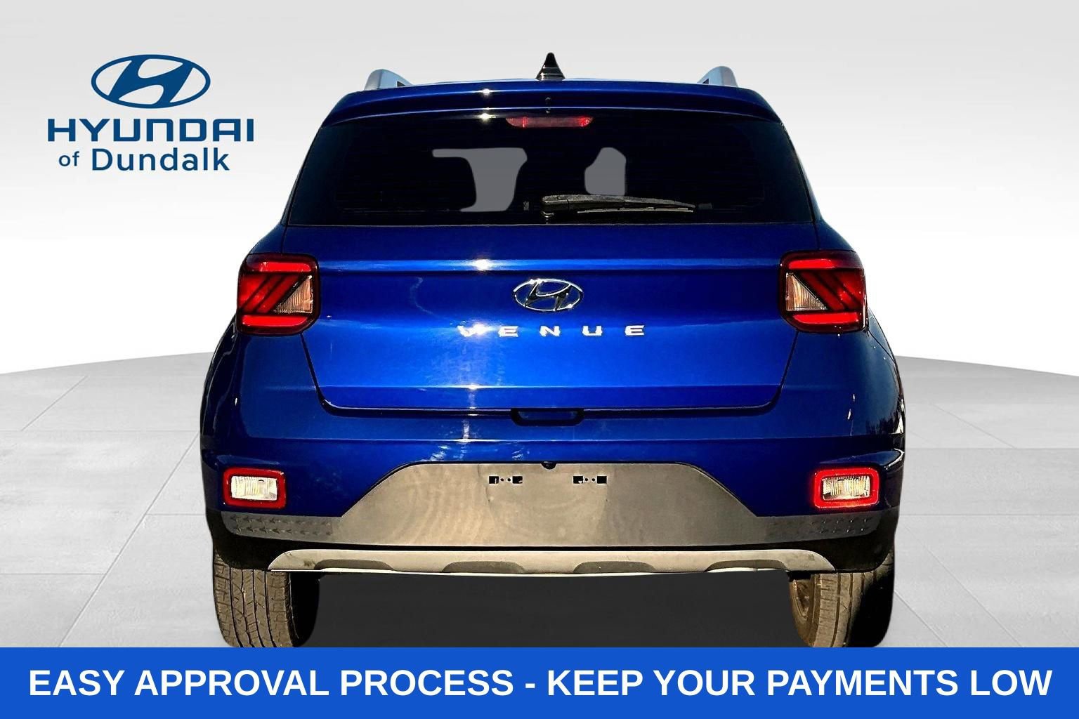 Used 2021 Hyundai Venue SEL FWD image 7