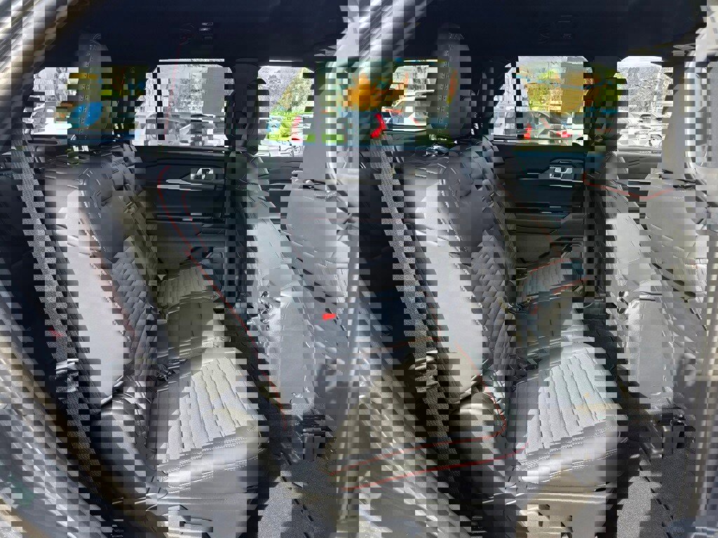 New 2026 Ford Explorer ST-Line w/ ST-Line Street Pack image 27