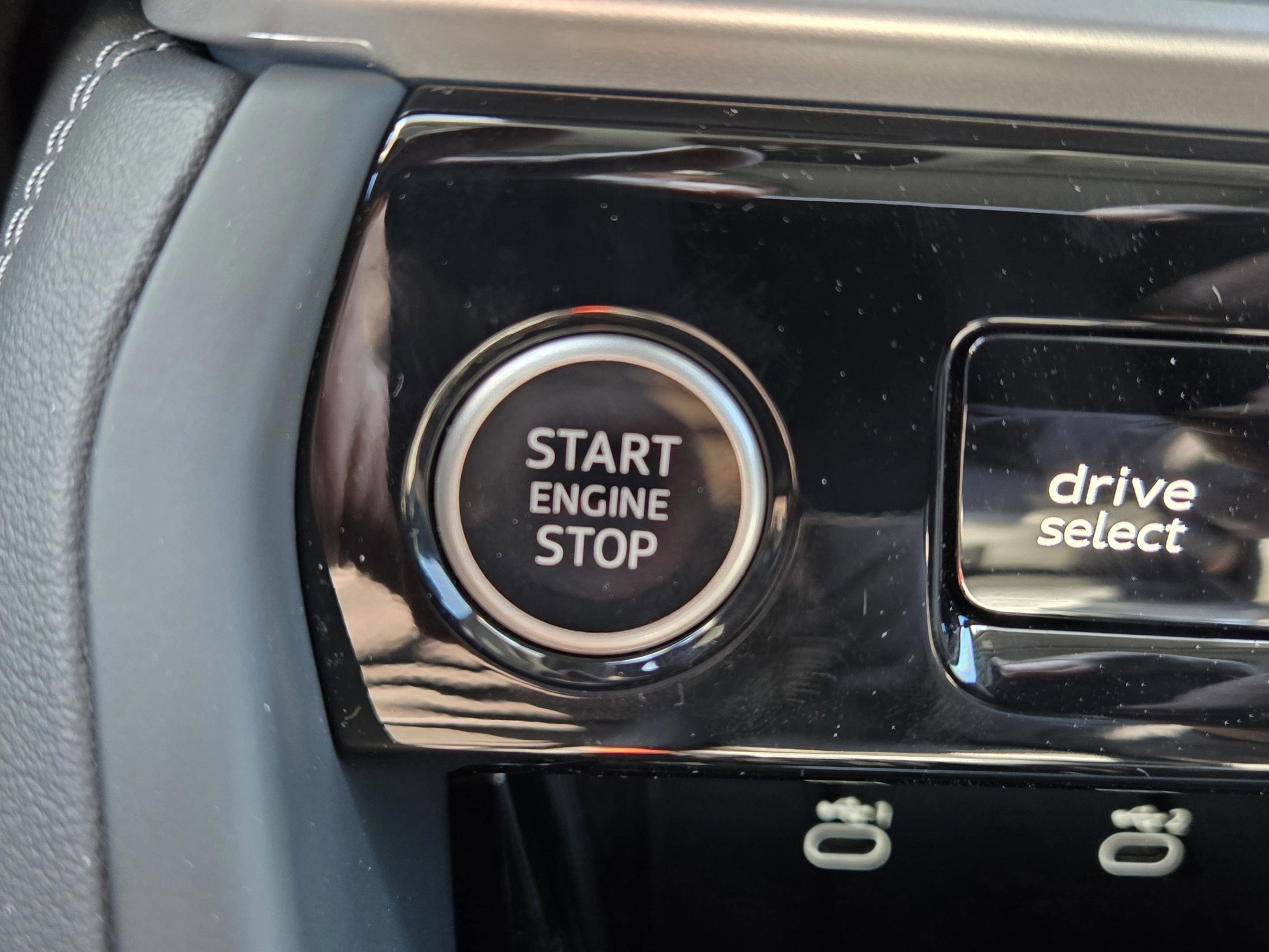 New 2025 Audi Q5 Premium AWD/4WD image 23