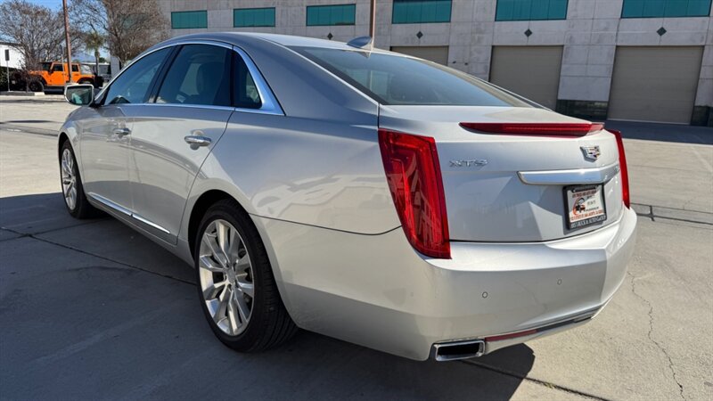 Used 2017 Cadillac XTS Luxury FWD image 9