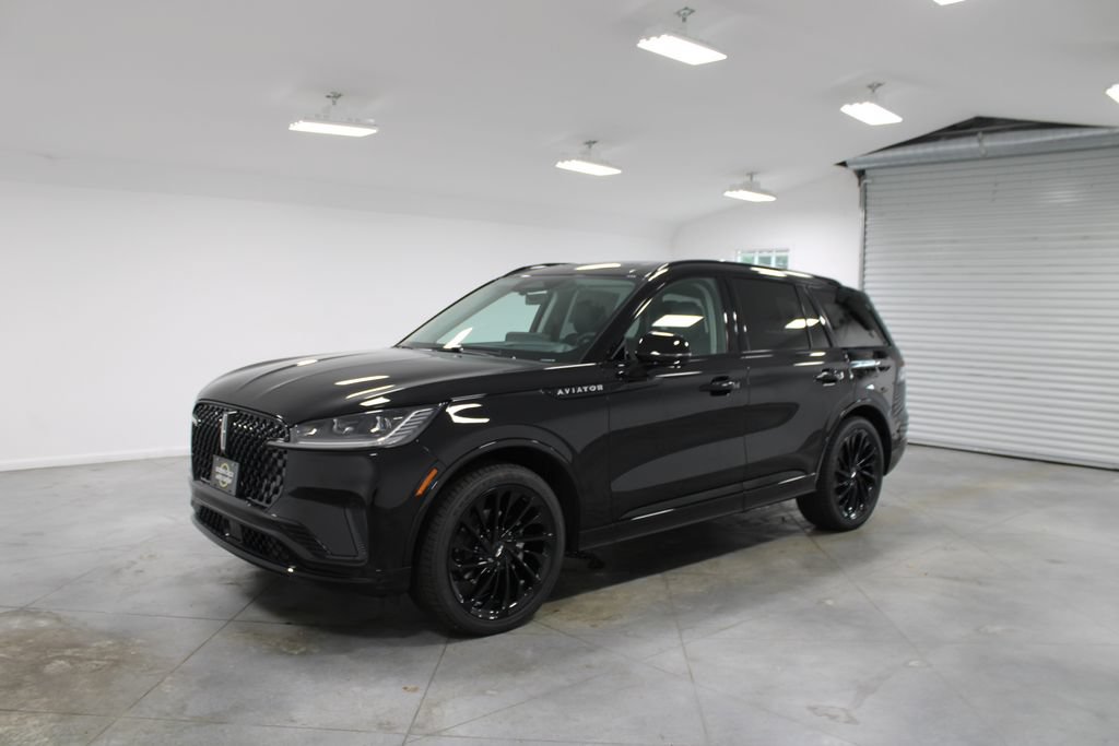 New 2026 Lincoln Aviator Reserve AWD/4WD image 3