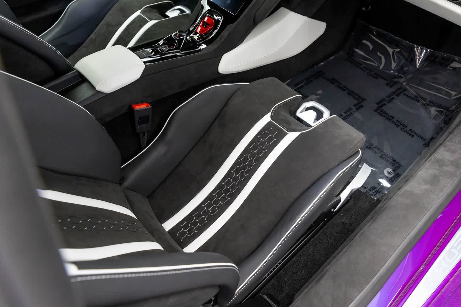 Used 2024 Lamborghini Huracan Tecnica RWD image 50