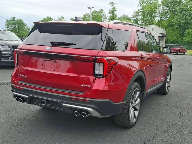 Certified 2025 Ford Explorer Platinum w/ Ultimate Package AWD/4WD image 13