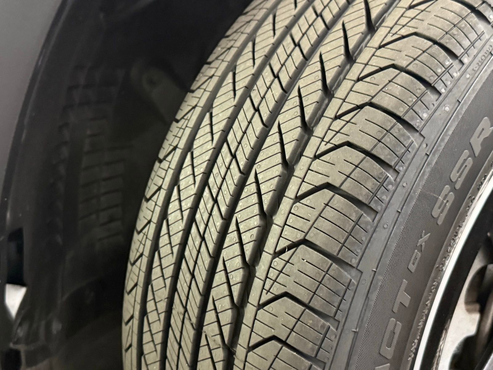 Used 2023 Mercedes-Benz GLB 250 4MATIC image 42