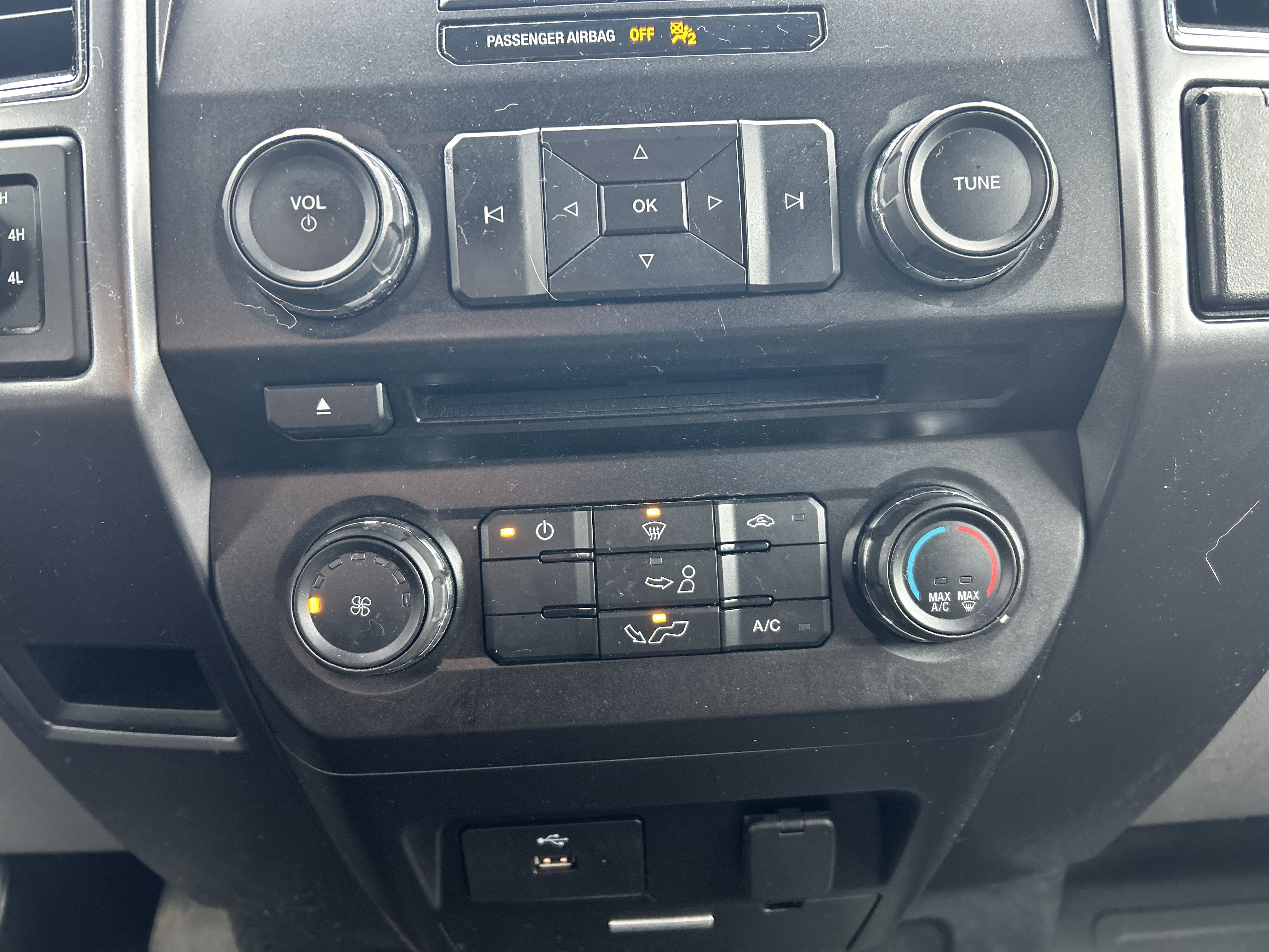 Used 2018 Ford F150 XLT w/ XTR Package AWD/4WD image 20