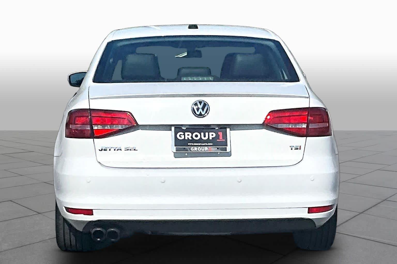 Used 2015 Volkswagen Jetta SEL FWD image 5