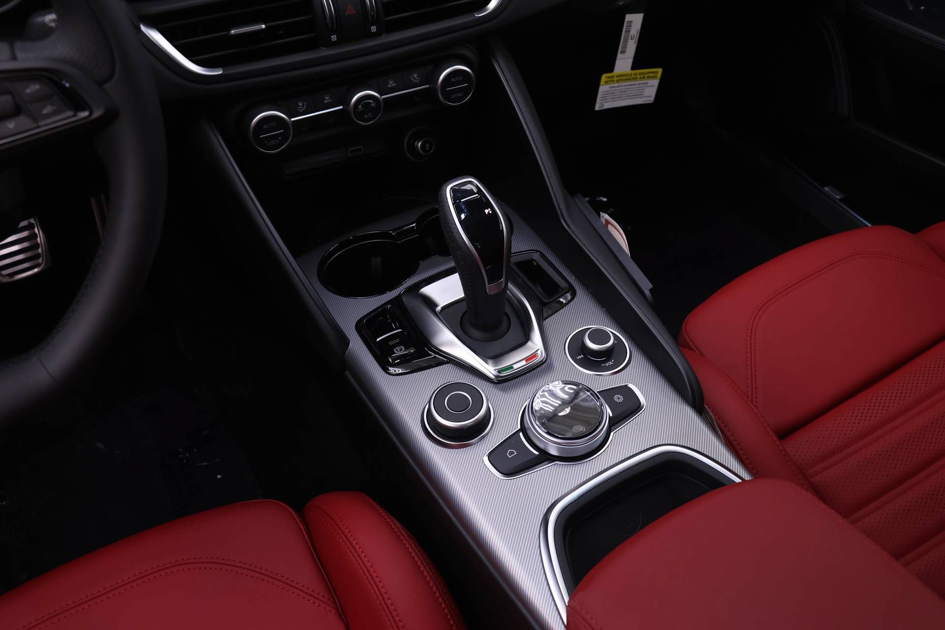 New 2026 Alfa Romeo Giulia AWD image 15