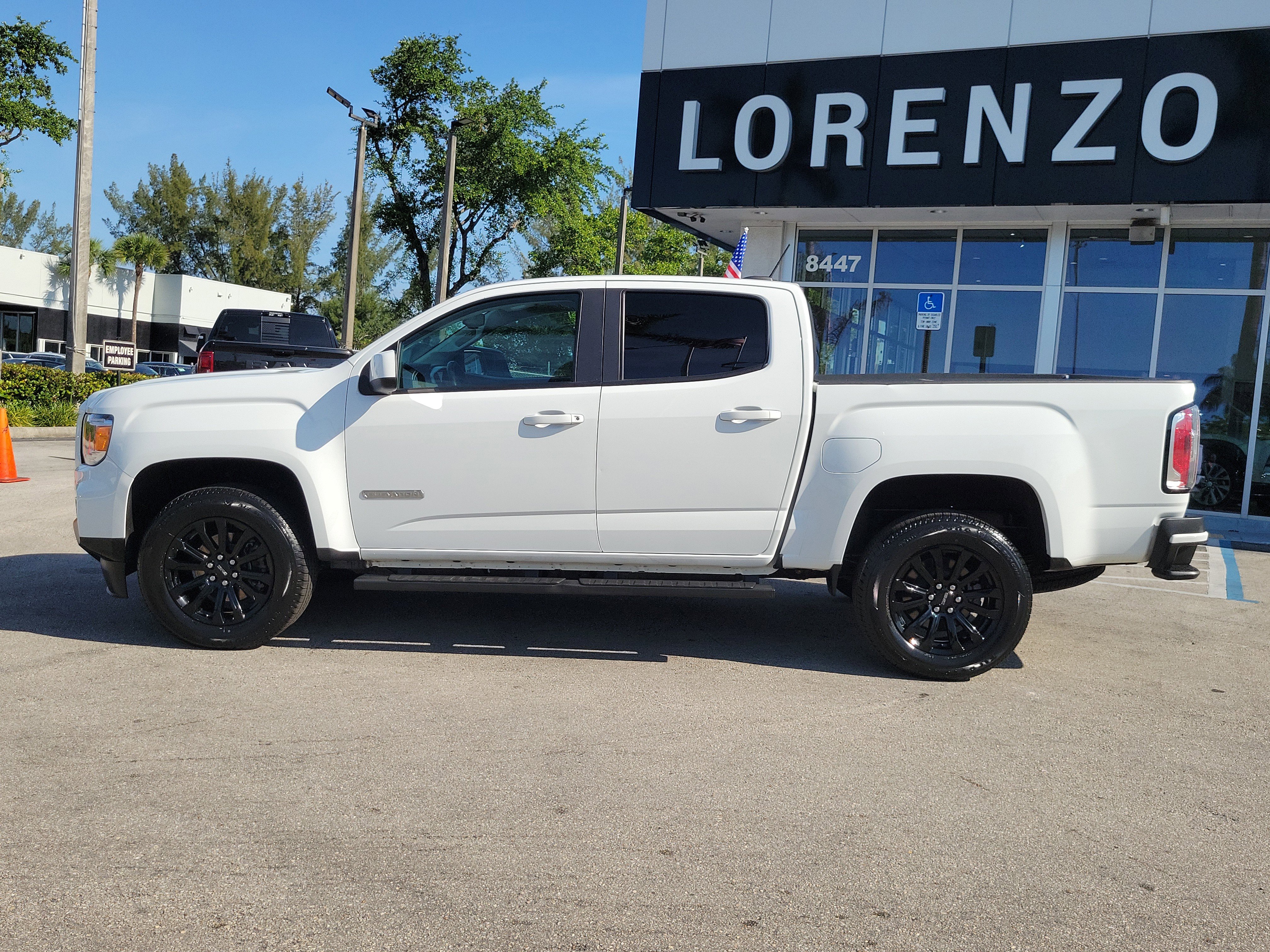 Used 2022 GMC Canyon Elevation w/ Trailering Package RWD image 8