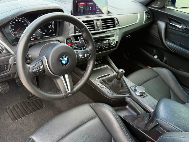 Used 2020 BMW M2 Competition w/ Executive Package RWD image 8