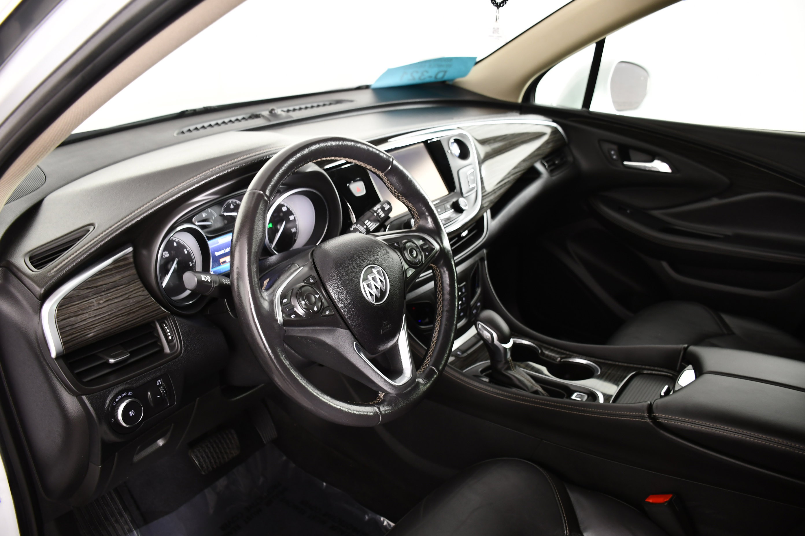 Used 2018 Buick Envision Essence AWD/4WD image 39