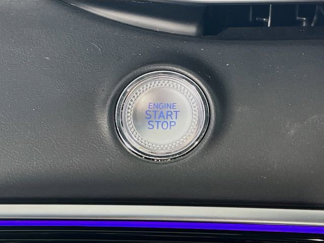 Used 2024 Genesis GV70 2.5T w/ Sport Prestige Package image 19