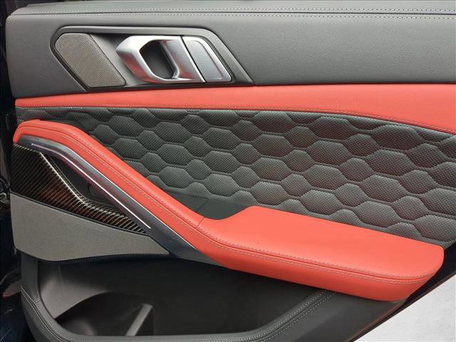 Used 2025 BMW X6 M Competition w/ Executive Package image 24