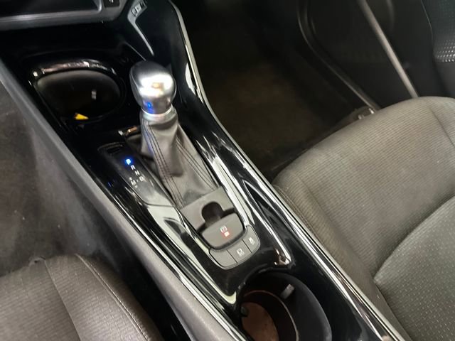Used 2019 Toyota C-HR XLE image 20