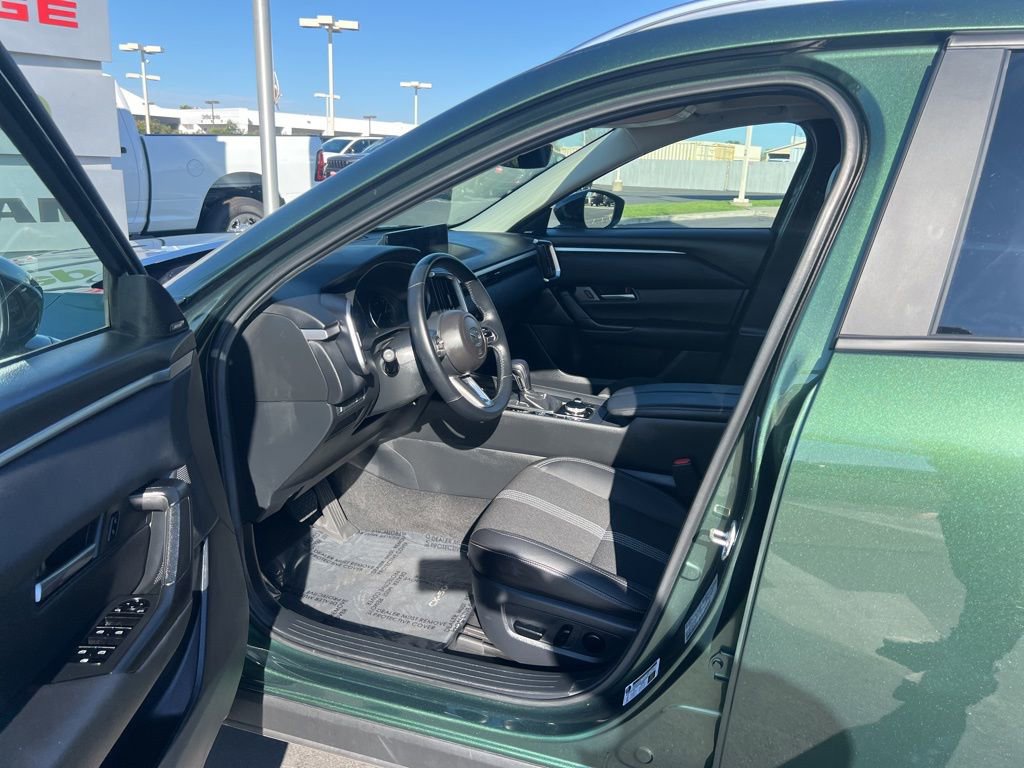 Used 2025 MAZDA CX-50 AWD 2.5 S w/ Premium Package image 16