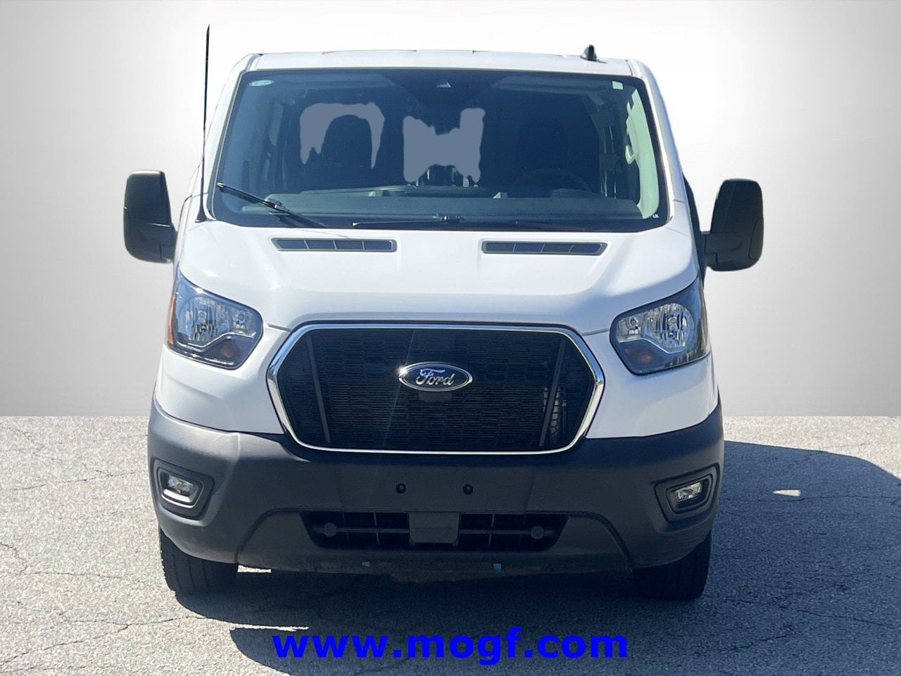 Used 2025 Ford Transit 250 Low Roof w/ Exterior Upgrade Package RWD image 27