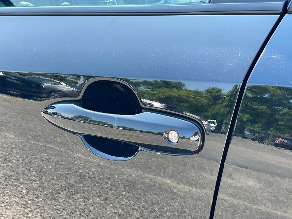 Used 2024 Toyota Corolla SE Nightshade image 27