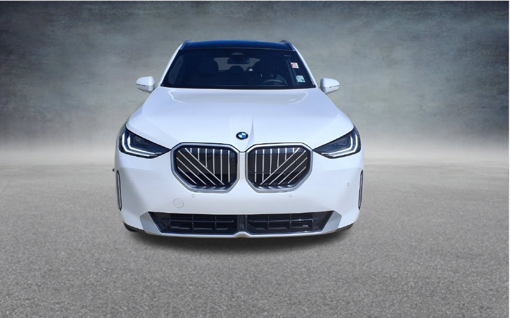 Used 2026 BMW X3 xDrive30i AWD/4WD image 2