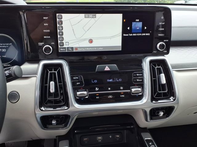Used 2023 Kia Sorento SX FWD image 16