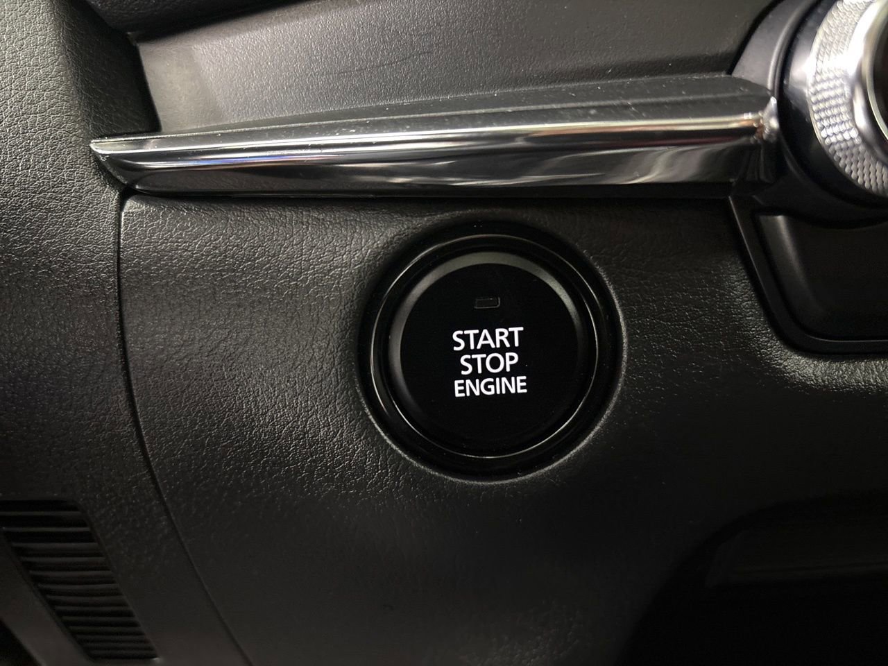 Used 2024 MAZDA CX-30 AWD 2.5 S w/ Preferred Package image 18