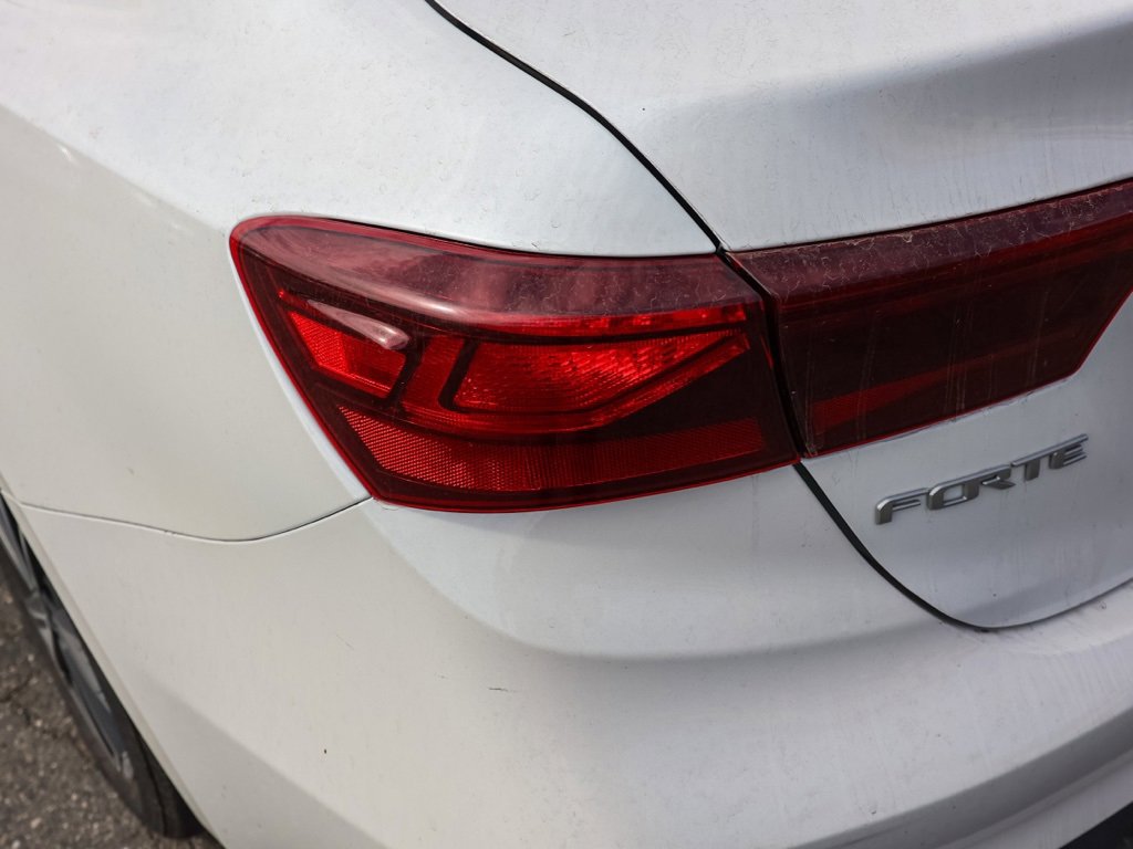 Used 2024 Kia Forte LXS image 7