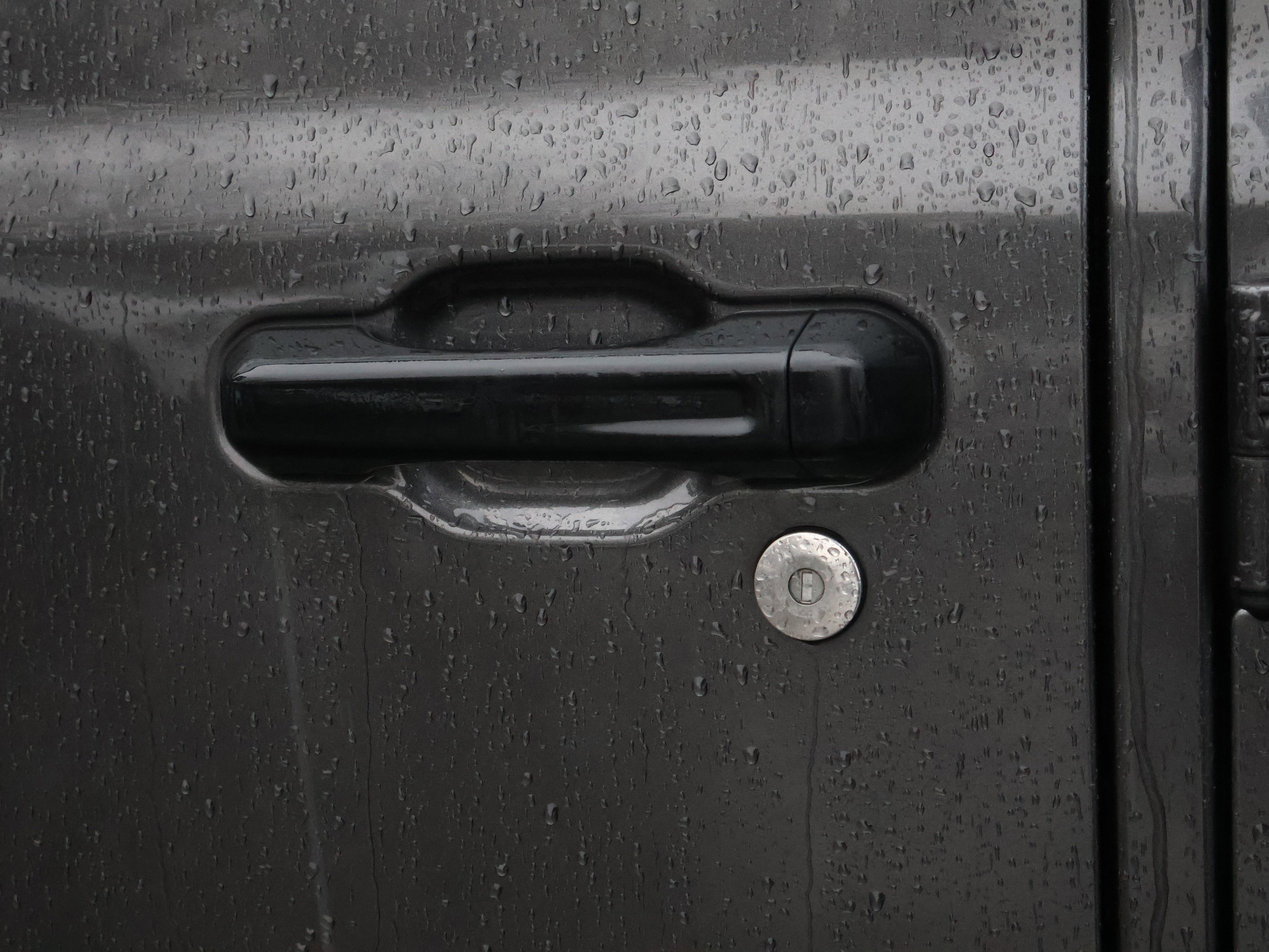 Used 2018 Jeep Wrangler Unlimited Sport image 17