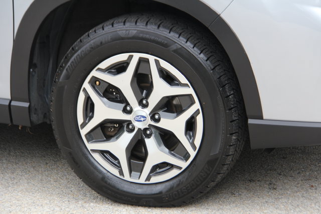 Used 2019 Subaru Forester Premium w/ All-Weather Package AWD/4WD image 14