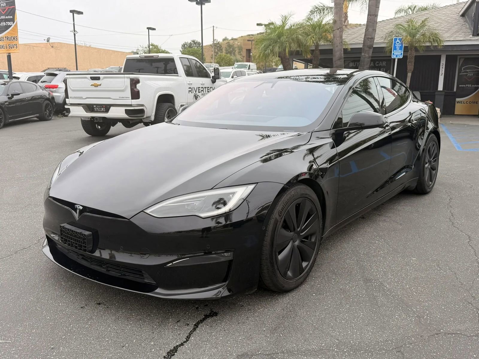Used 2022 Tesla Model S Standard Range AWD/4WD image 3