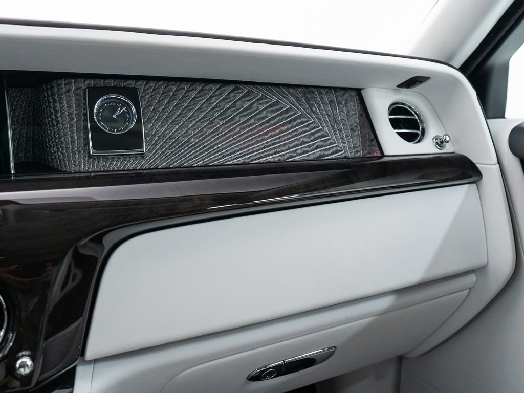 Certified 2023 Rolls-Royce Phantom Sedan RWD image 49