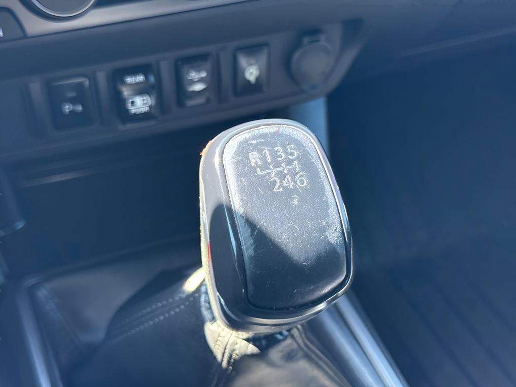 Used 2019 Toyota Tacoma TRD Pro w/ Desert Air Intake Package AWD/4WD image 14