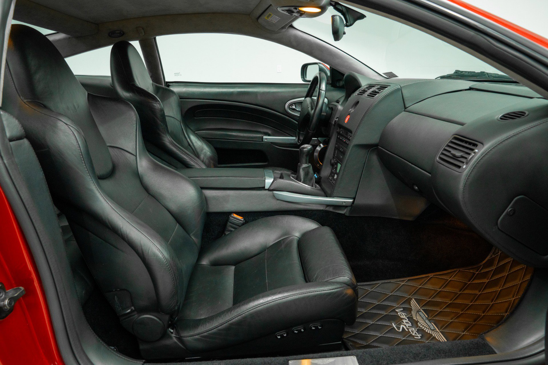 Used 2005 Aston Martin Vanquish S RWD image 32