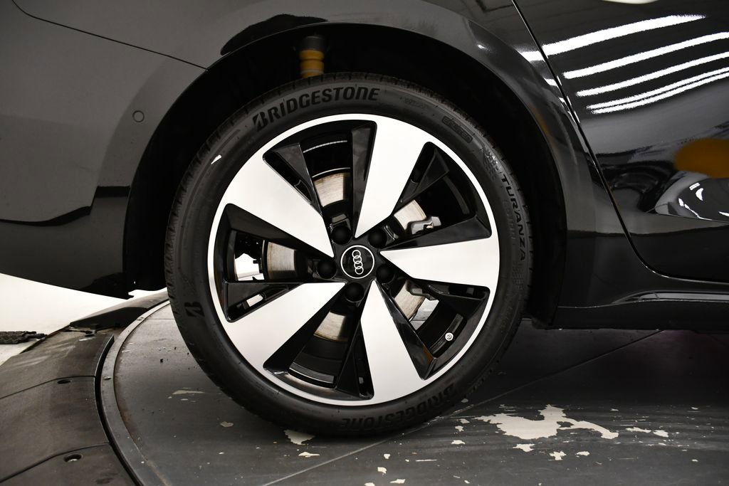 Used 2025 Audi A5 2.0T Premium w/ Convenience Package image 15