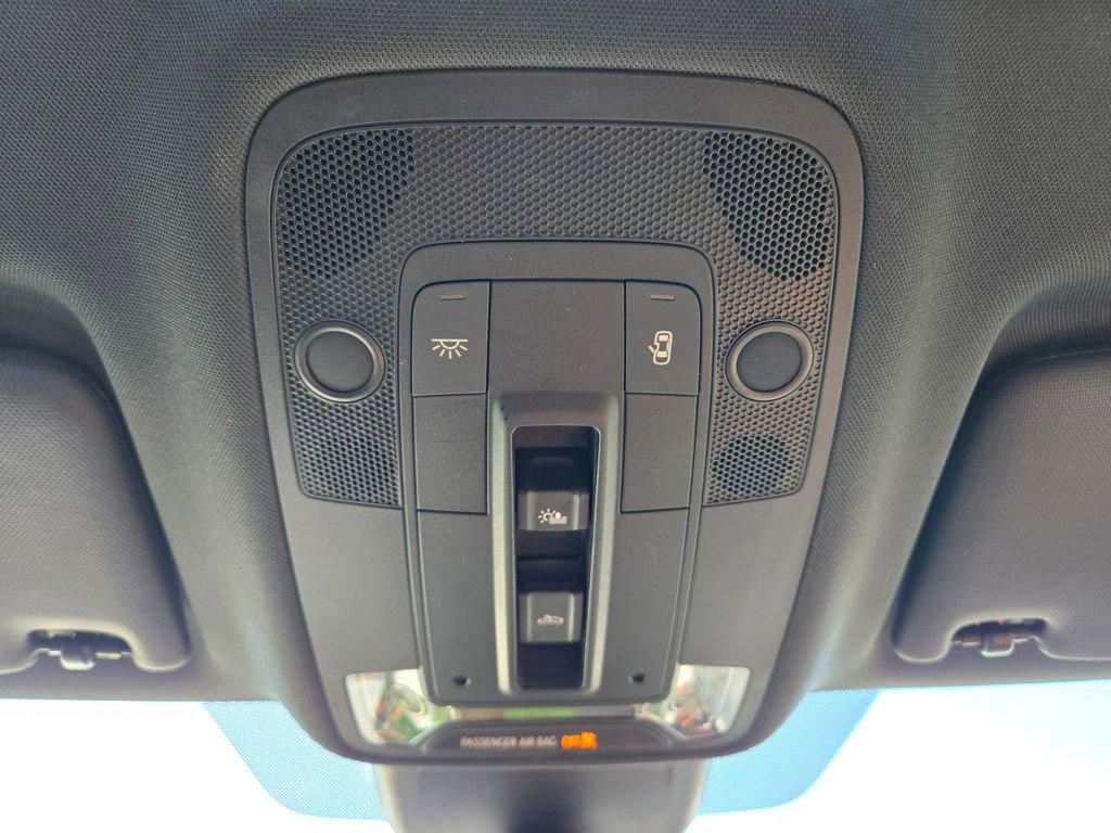 Used 2020 Audi Q3 2.0T Premium Plus w/ Premium Plus Package image 34