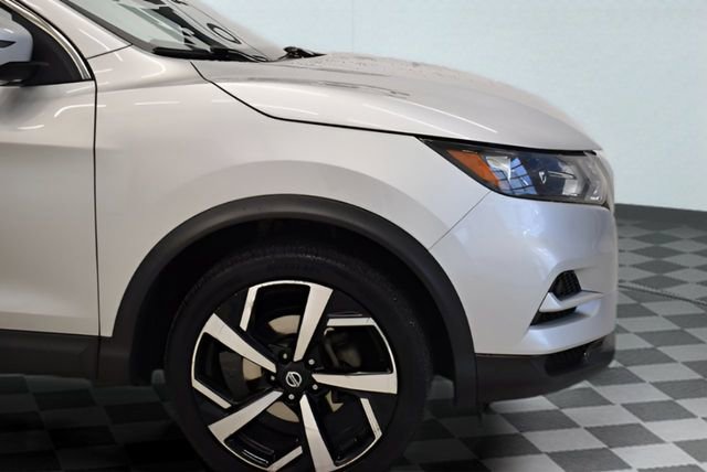 Used 2020 Nissan Rogue Sport SL image 13