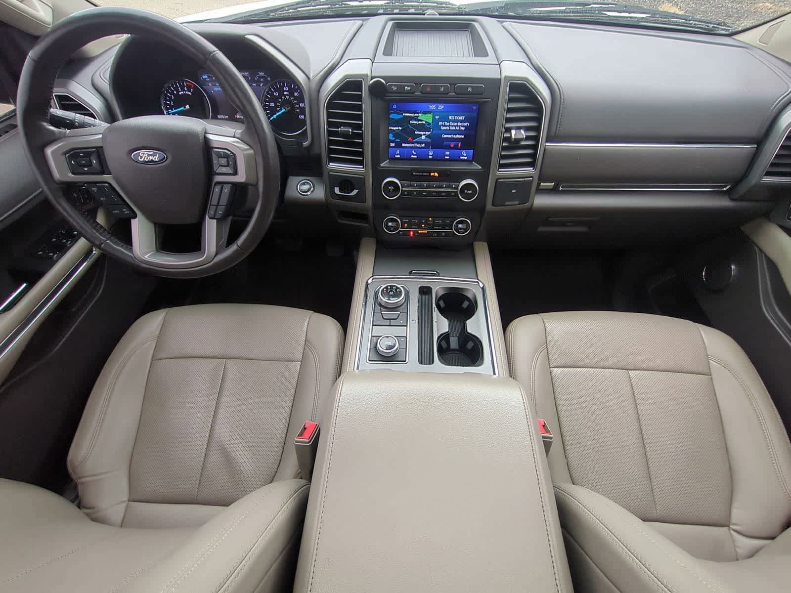 Used 2021 Ford Expedition XLT image 15