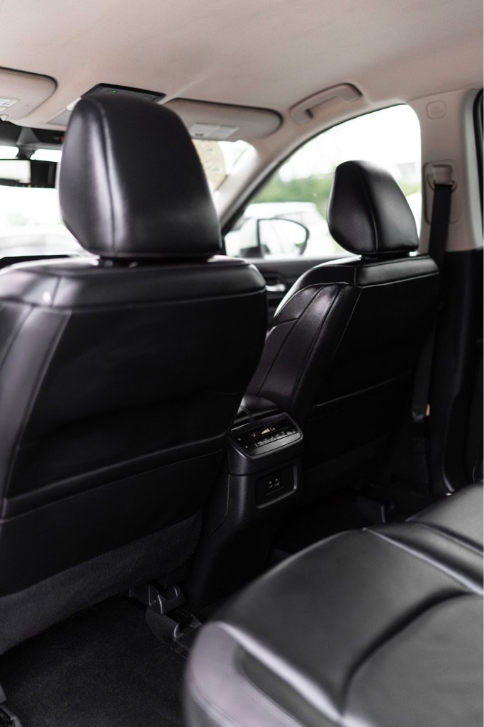 Used 2022 Nissan Pathfinder SL AWD/4WD image 10