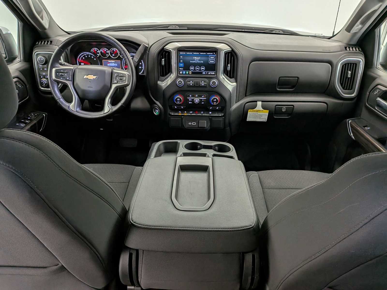 Used 2022 Chevrolet Silverado 1500 LT w/ Safety Package image 17