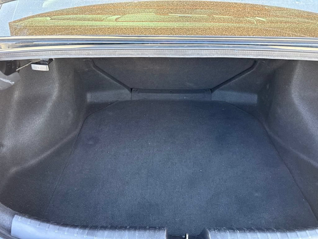 Used 2013 Acura ILX w/ Technology Package FWD image 8