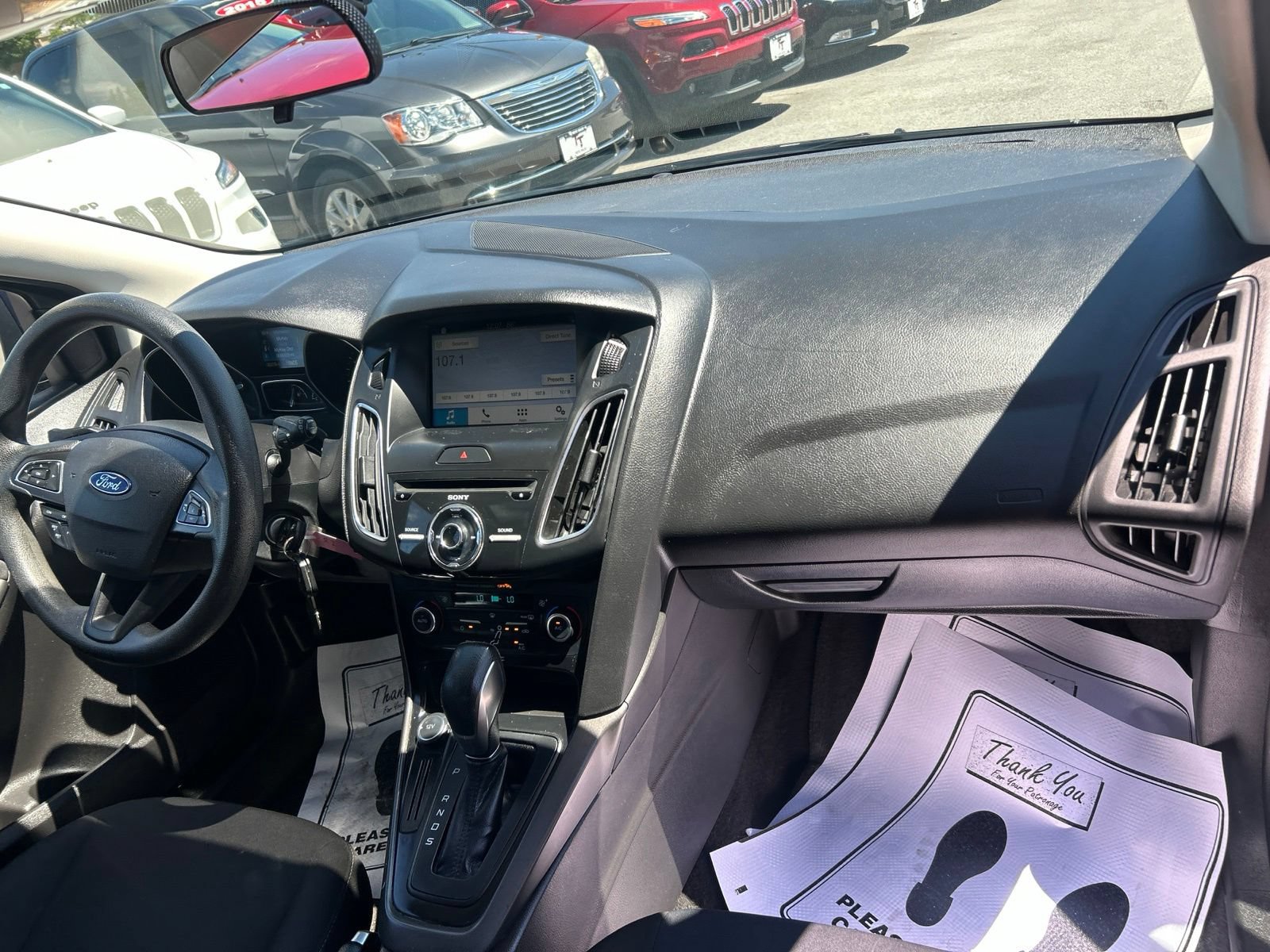 Used 2017 Ford Focus SEL FWD image 18