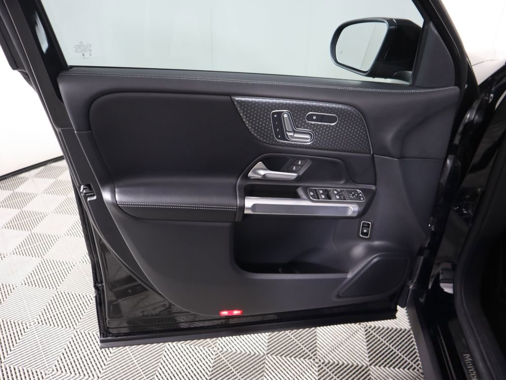 Certified 2024 Mercedes-Benz GLB 250 GLB 250 image 24