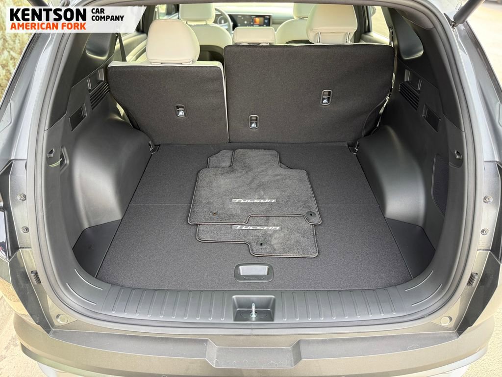 Used 2025 Hyundai Tucson Limited image 42