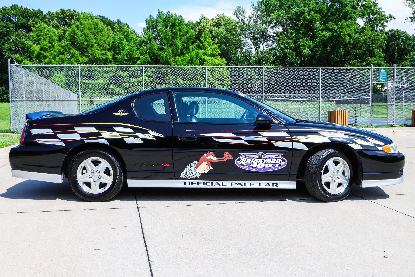 Used 2001 Chevrolet Monte Carlo SS w/ Preferred Equipment Group FWD image 5