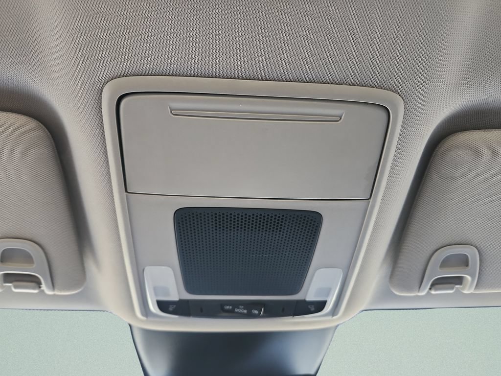 Certified 2025 Honda Pilot EX-L image 17