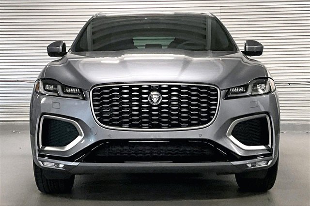 New 2026 Jaguar F-PACE R-Dynamic S image 2