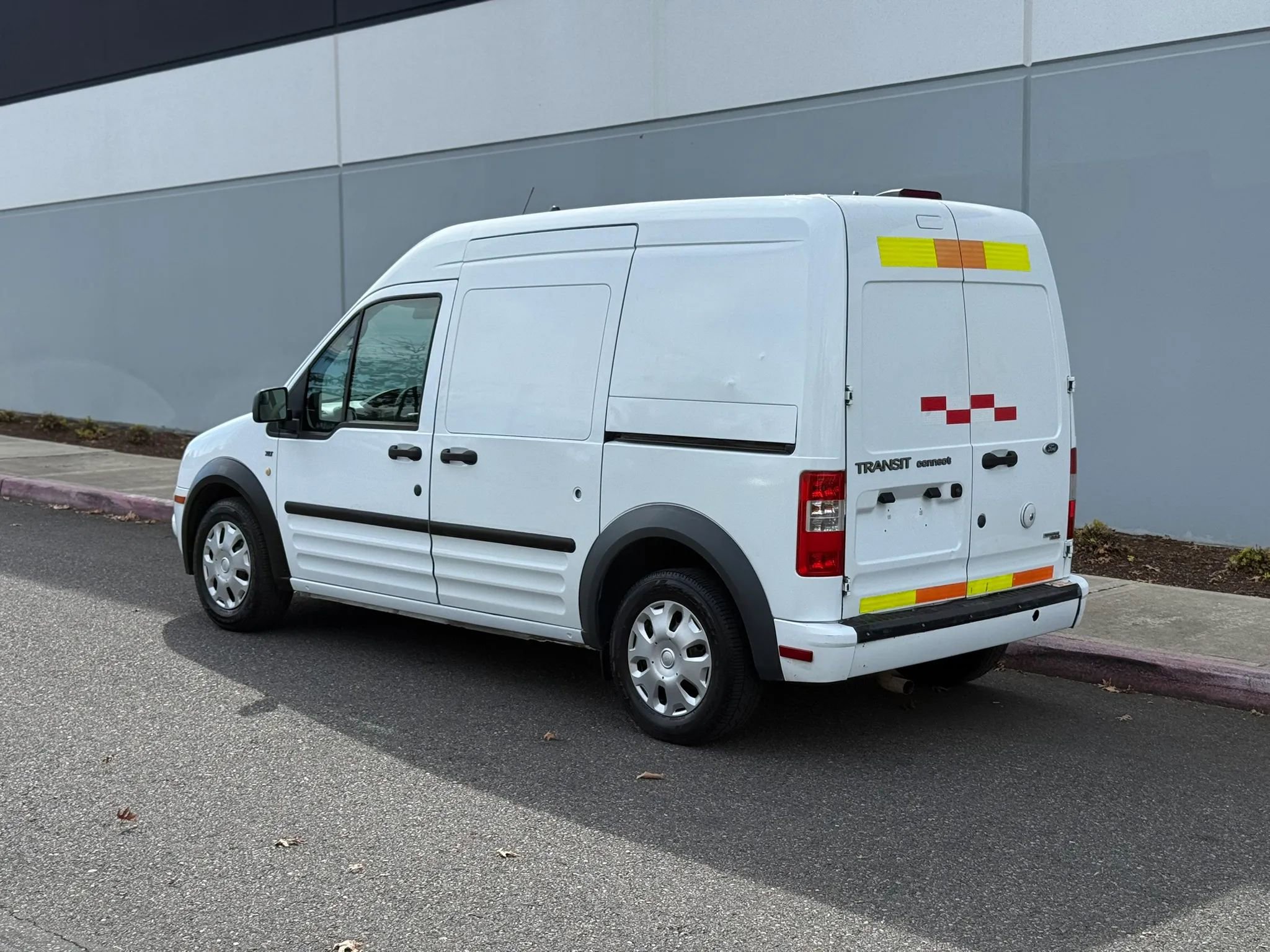 Used 2013 Ford Transit Connect XLT FWD image 3